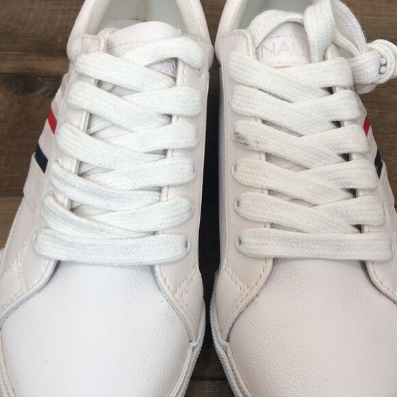 Brand New White Nautica sneaker - Picture 5 of 7